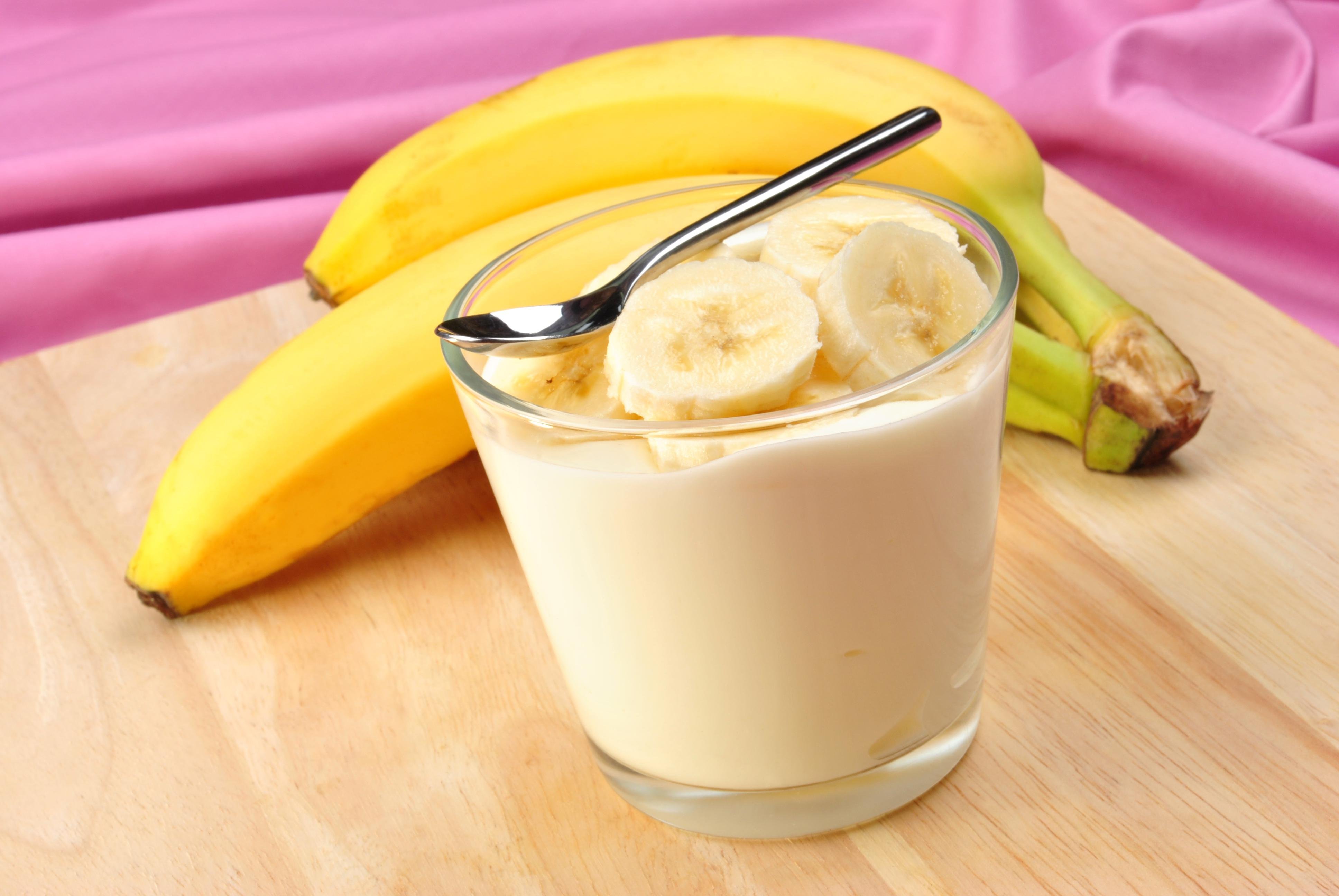Смузи йогурт банан