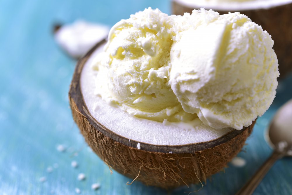 Десерт взбитый замороженный кокосовый