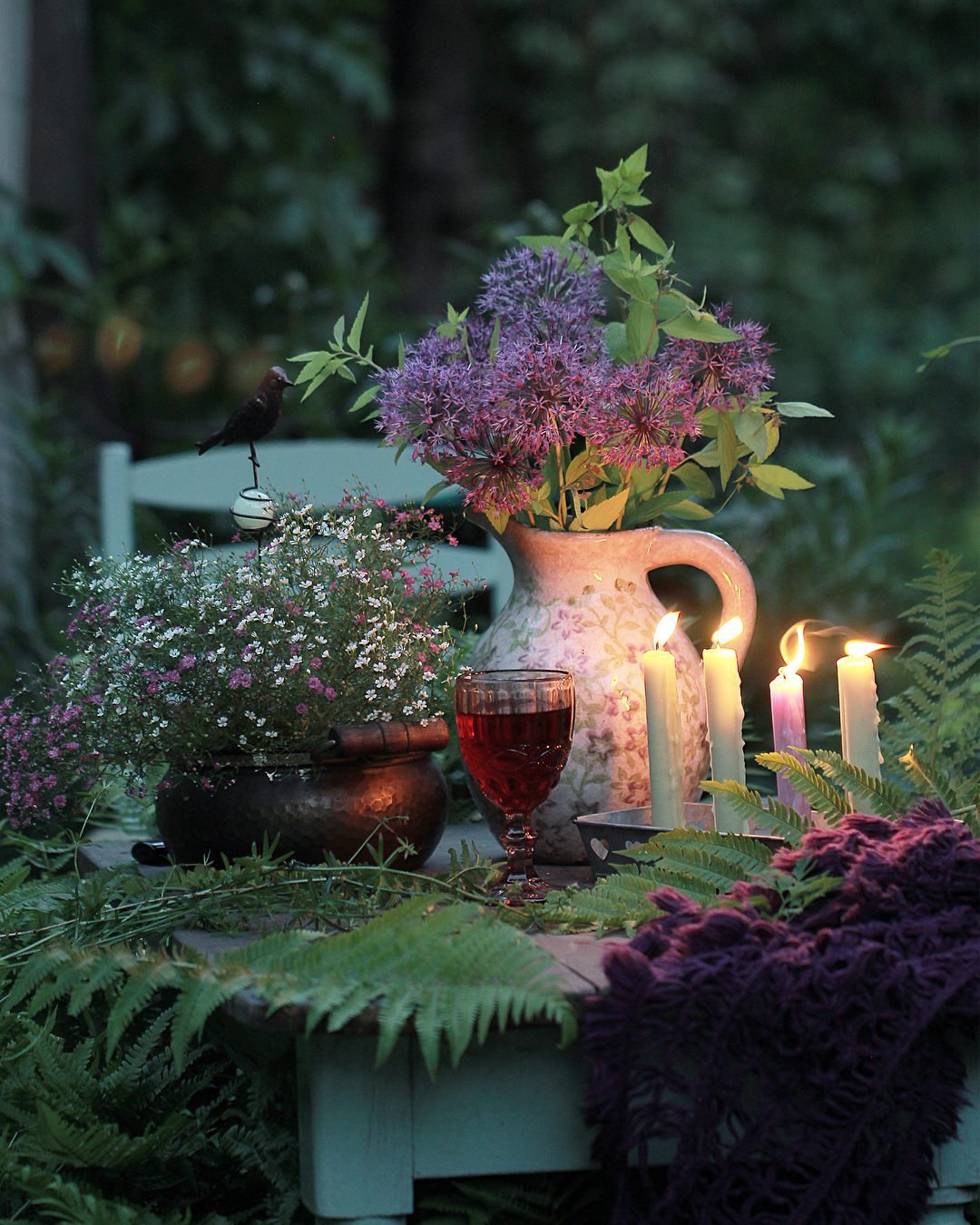 Добрый вечер уютные картинки красивые с пожеланиями. Уютного вечера. Вечер в саду. Теплого вечера. Вечерний сад.